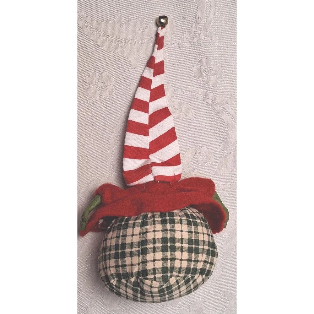Vintage Berrie Christmas Frog Decoration Country Folks